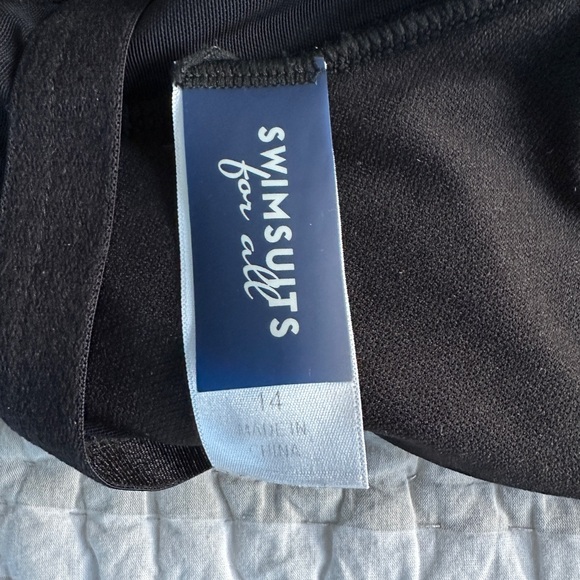 Swimsuits for All One Piece - Picture 9 of 10